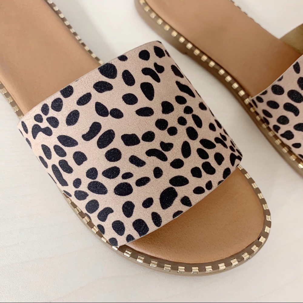 ✨NEW Mila Sandal- in Cheetah - Picture 5 of 6